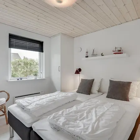 Kerttuli - 800m From The Sea By Interhome 펜션 *